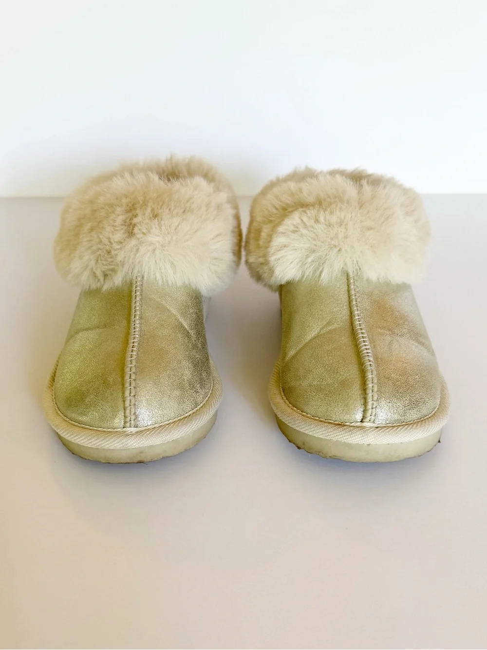 Cat & Jack Toddler Piper Faux Fur Cuff Scuff Slippers
